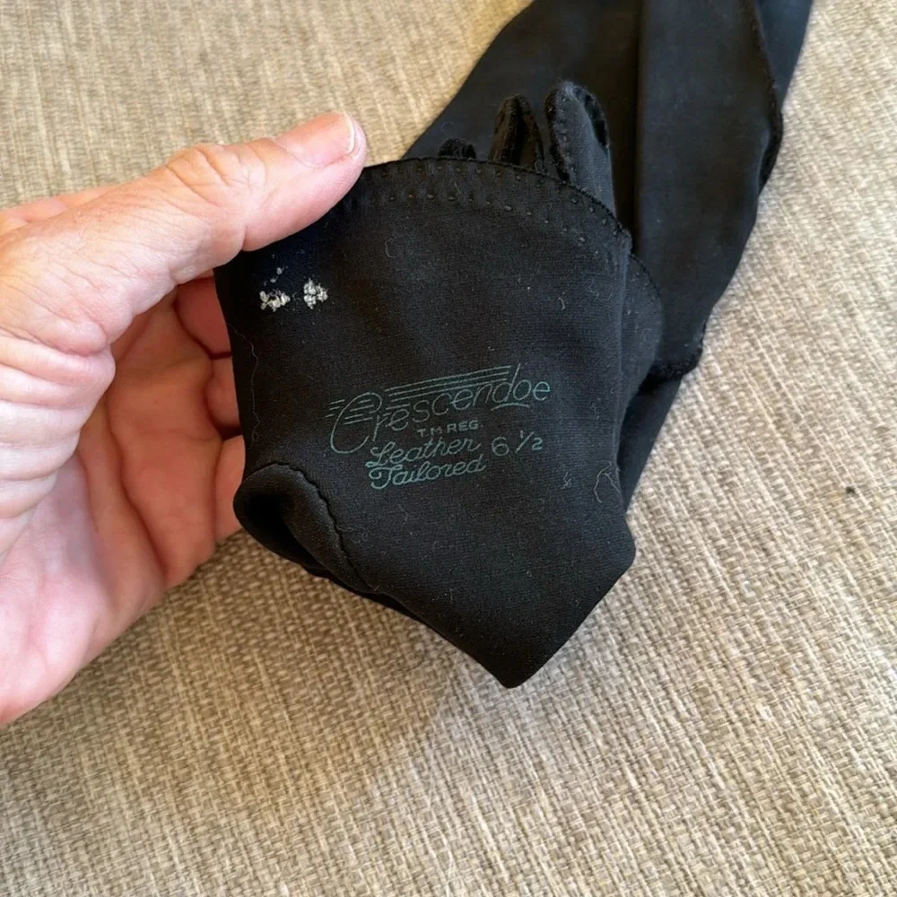 Vintage gloves